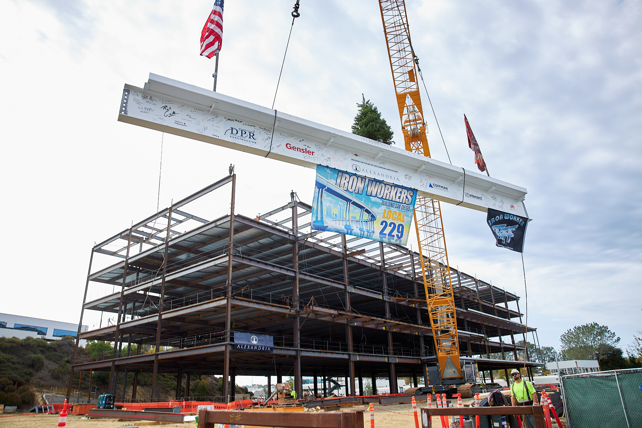 beam being lifted at event