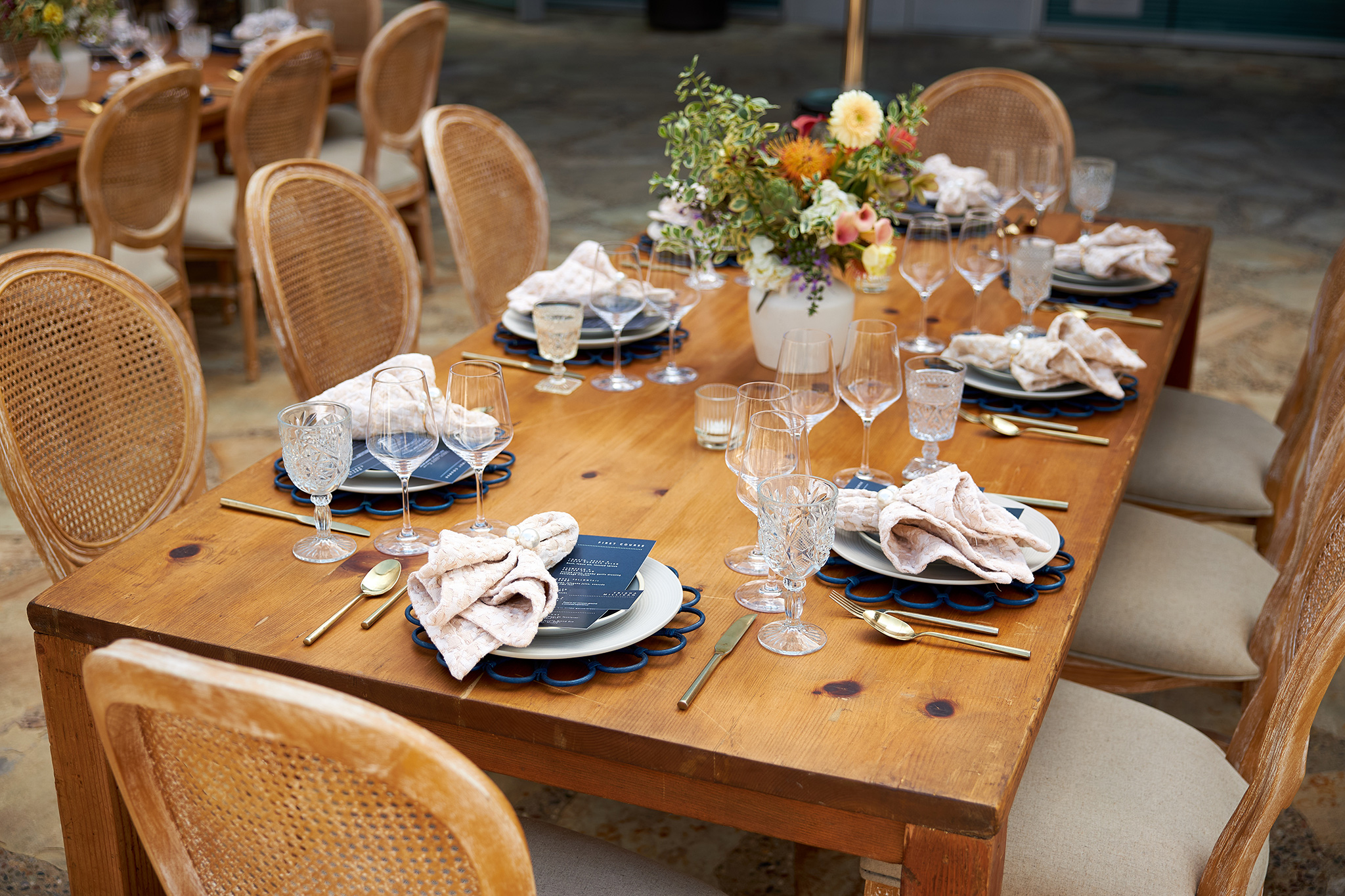 tablescape at corporate party